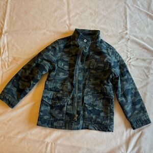 Fall/autumn Army cargo coat jacket, used once